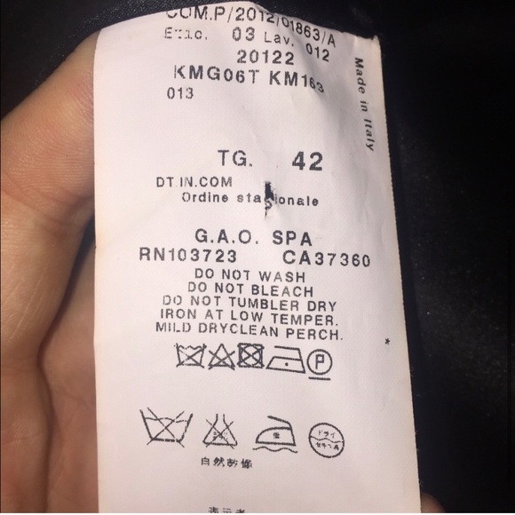 Armani Collezioni tweed jacket Size 6 - Picture 4 of 6